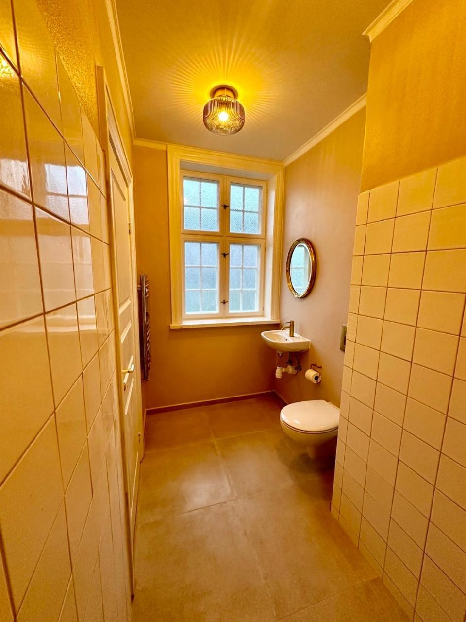 Hirtshals Gamle Station Bed & Breakfast Exterior photo